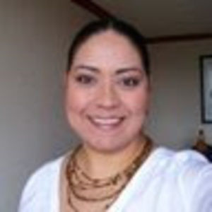 Meet your Posher, Rosa elia